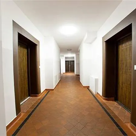 Apartament 111 - No.1 Apartment